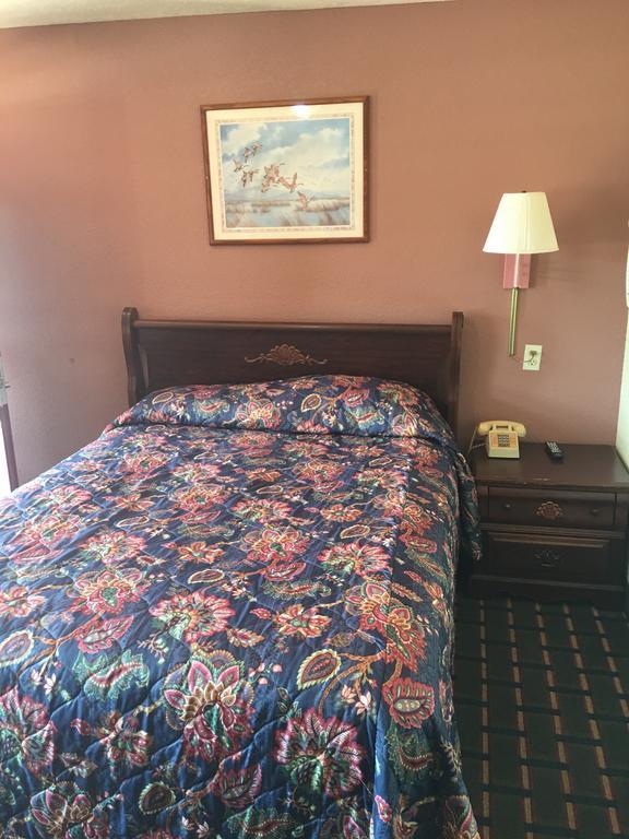 Best Value Inn Motel Sandusky Marianna Luaran gambar