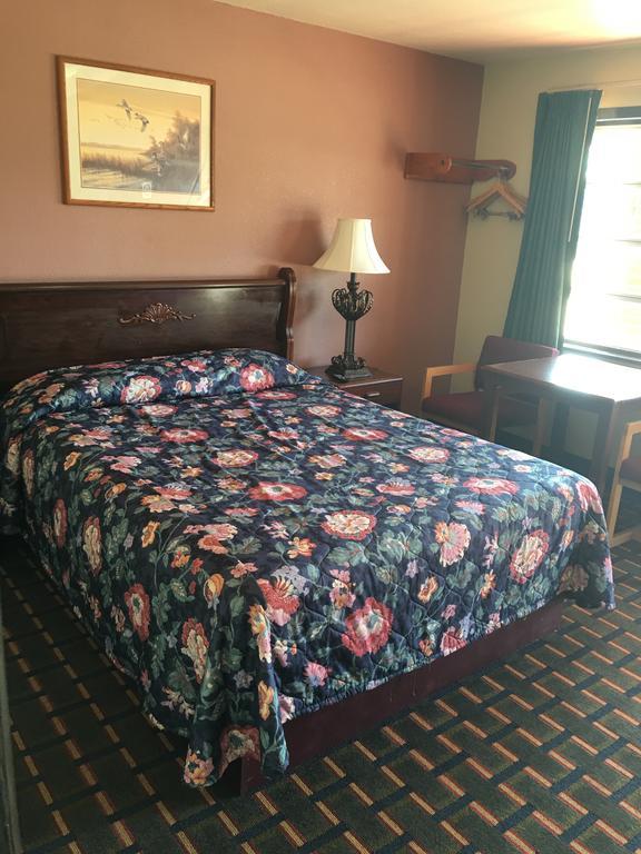 Best Value Inn Motel Sandusky Marianna Luaran gambar