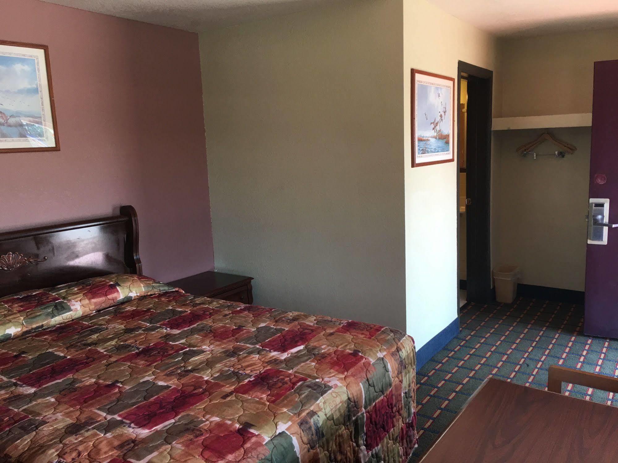 Best Value Inn Motel Sandusky Marianna Luaran gambar