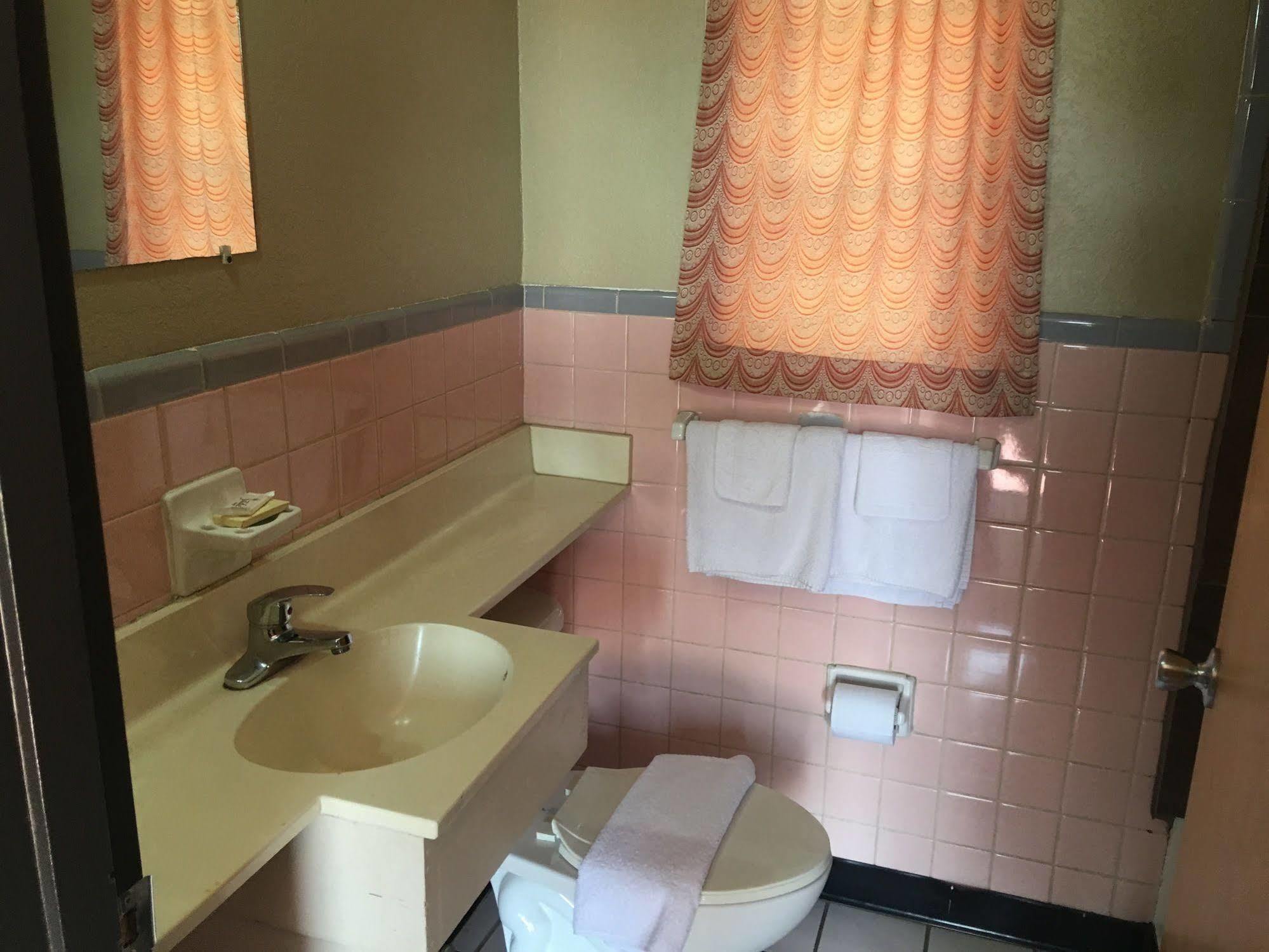 Best Value Inn Motel Sandusky Marianna Luaran gambar